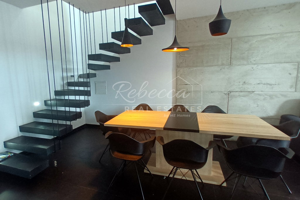 Appartamento di lusso di 112 m2 in una zona tranquilla