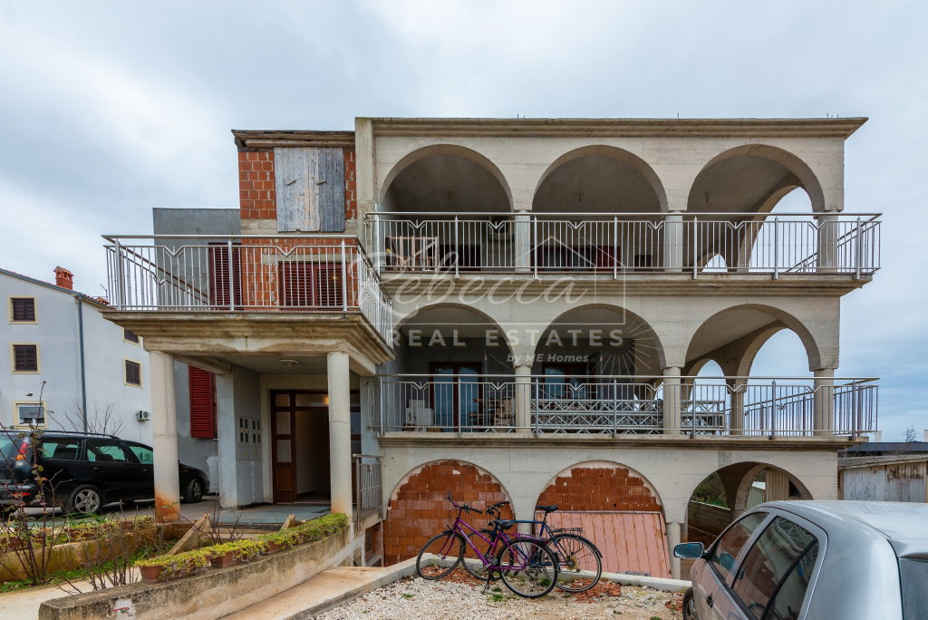 Condominio, 629,5 m², Pula (Pola)