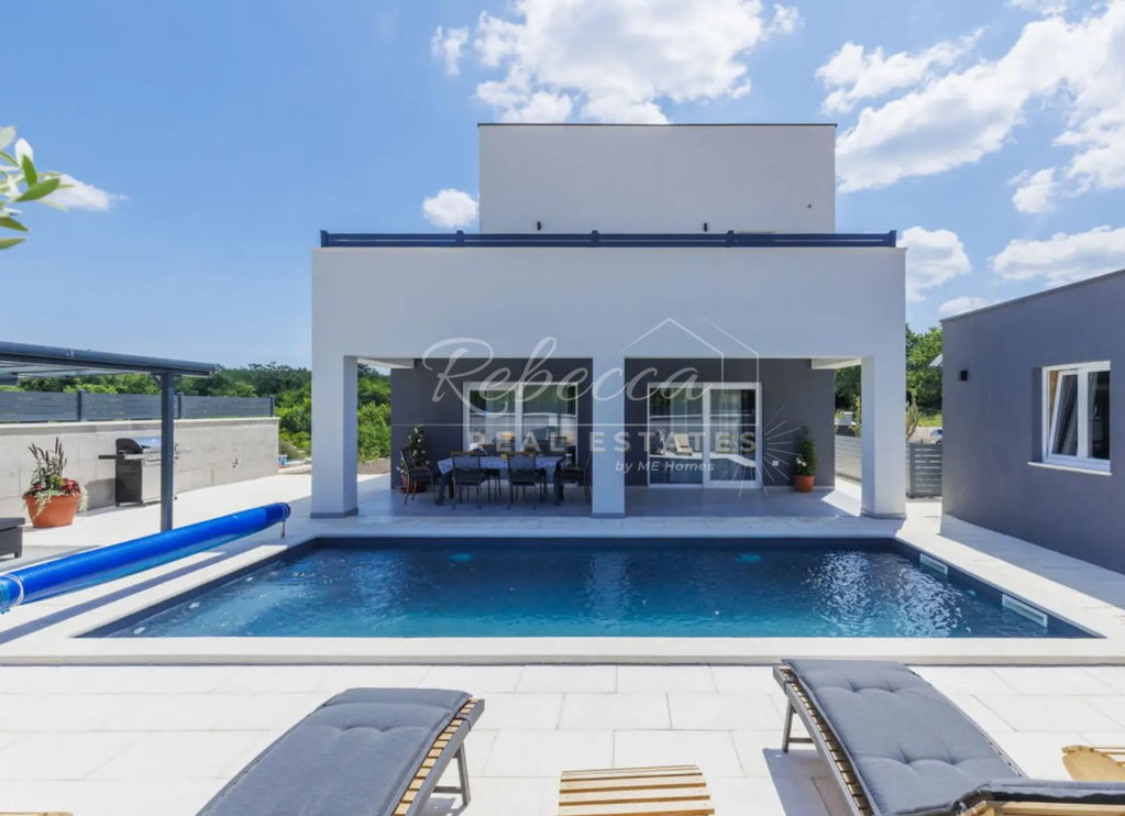 ISTRIEN, VODNJAN: FERIENHAUS MIT SCHWIMMBAD