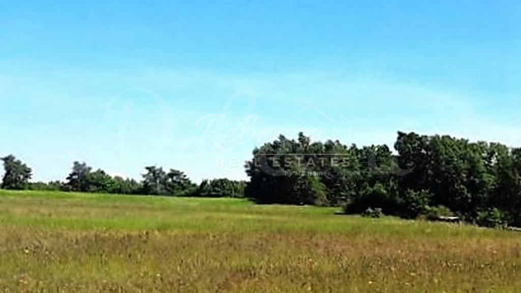 Stavebný pozemok, 10.733 m², Barban