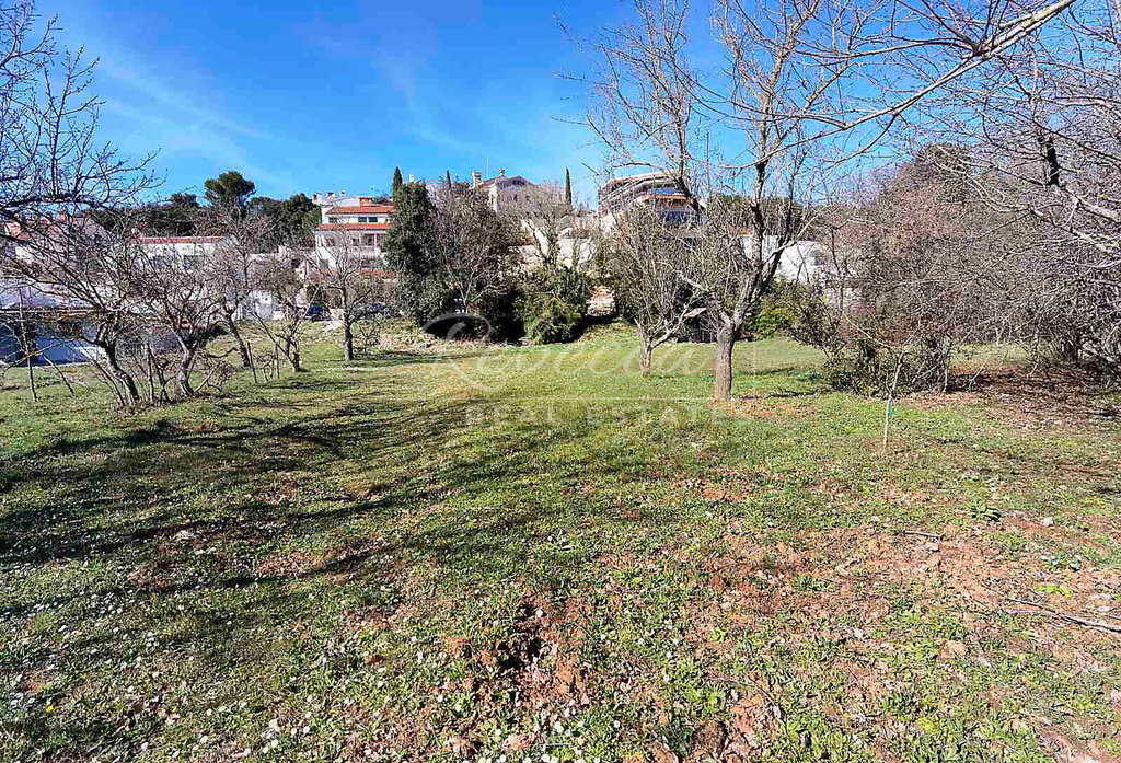 Građevinsko zemljište 1090 m2, Pješčana Uvala