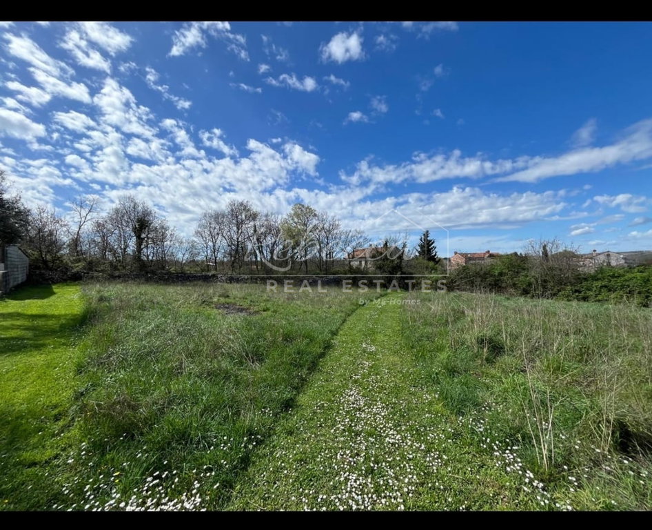 Building plot, 824 m2, Rakalj