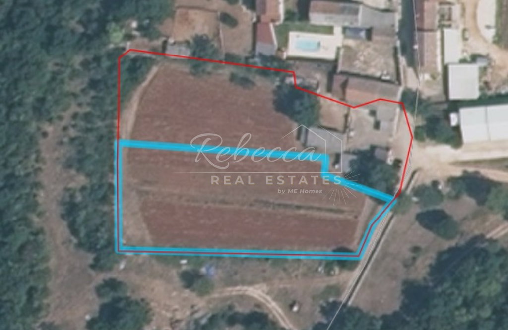 Építési telek, 2.405 m²