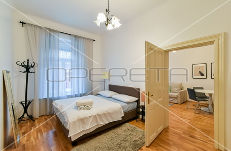 opereta_carousel_photo_7