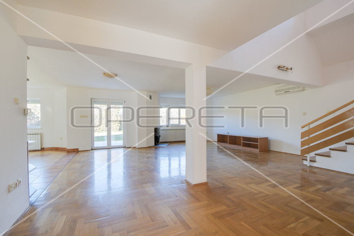 OPERETA 308795