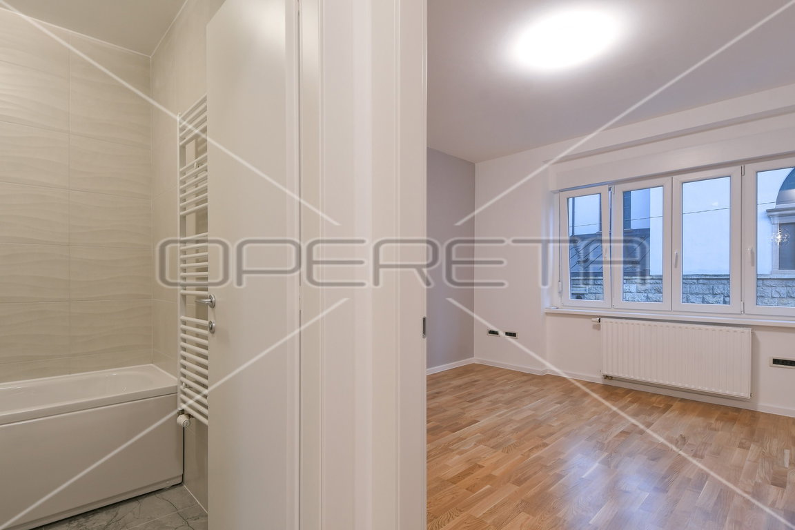 OPERETA 339445