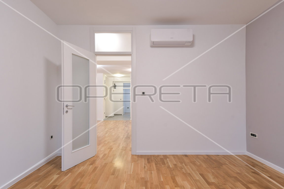 OPERETA 339447
