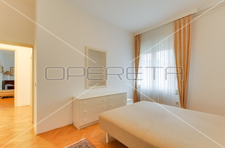 opereta_carousel_photo_2