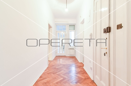 opereta_carousel_photo_7