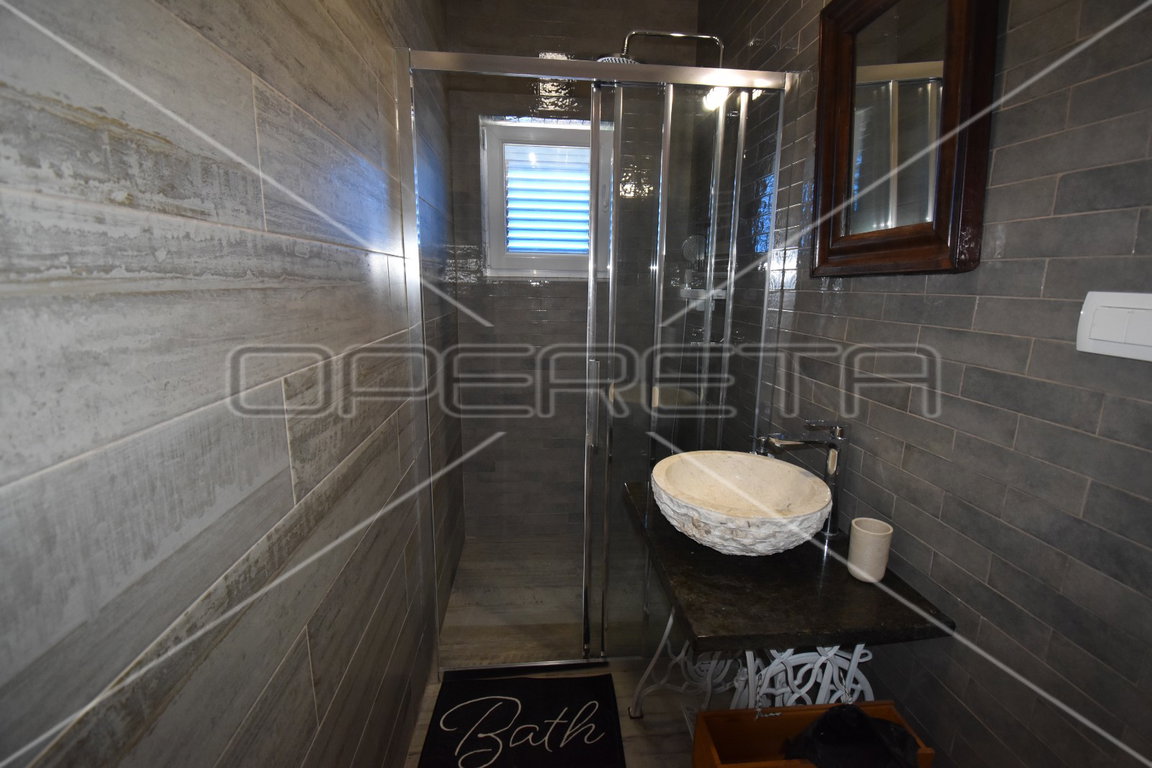 OPERETA 375555