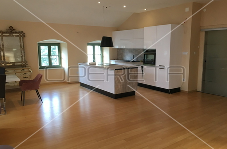 opereta_carousel_photo_5