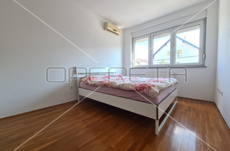 OPERETA 377026
