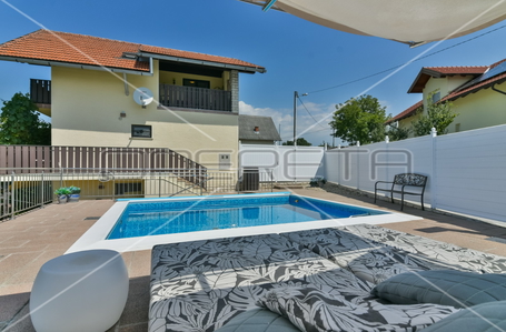 opereta_carousel_photo_2