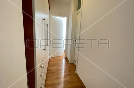 opereta_carousel_photo_9