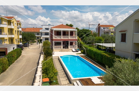 opereta_carousel_photo_2