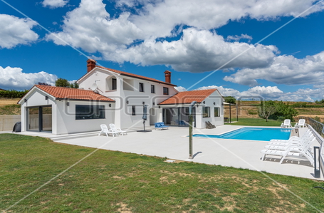 opereta_carousel_photo_9