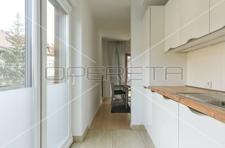 OPERETA 400939