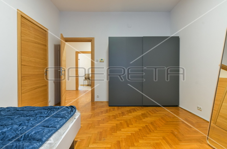 opereta_carousel_photo_2