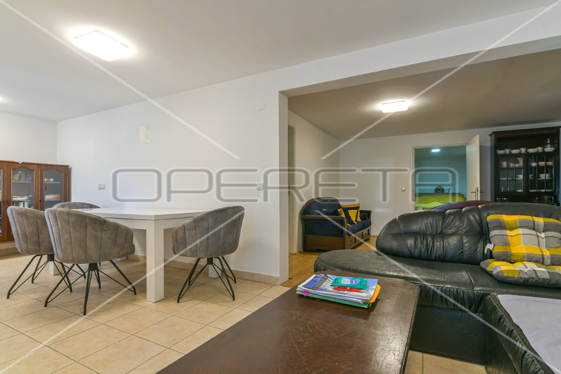 OPERETA 409566