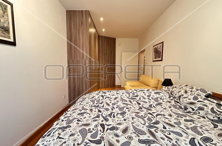 OPERETA 425576