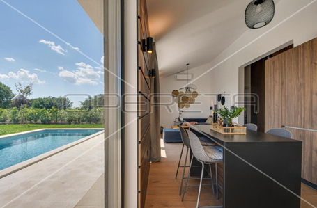 opereta_carousel_photo_7