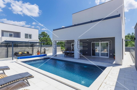 opereta_carousel_photo_2