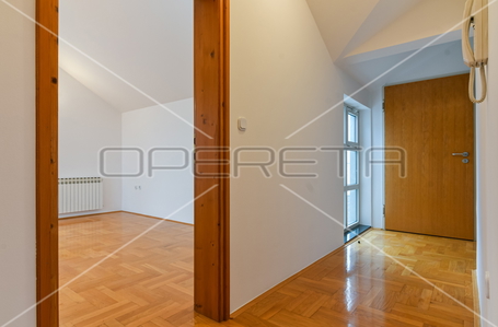 opereta_carousel_photo_5