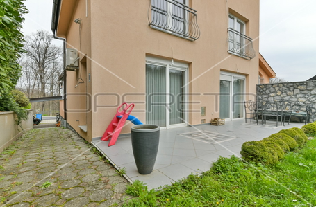 opereta_carousel_photo_4