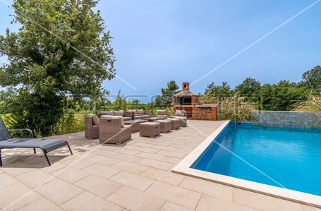 opereta_carousel_photo_4