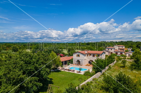 opereta_carousel_photo_3