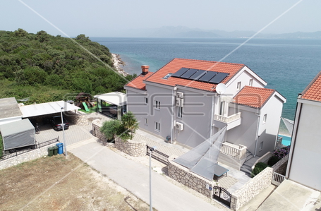 opereta_carousel_photo_2