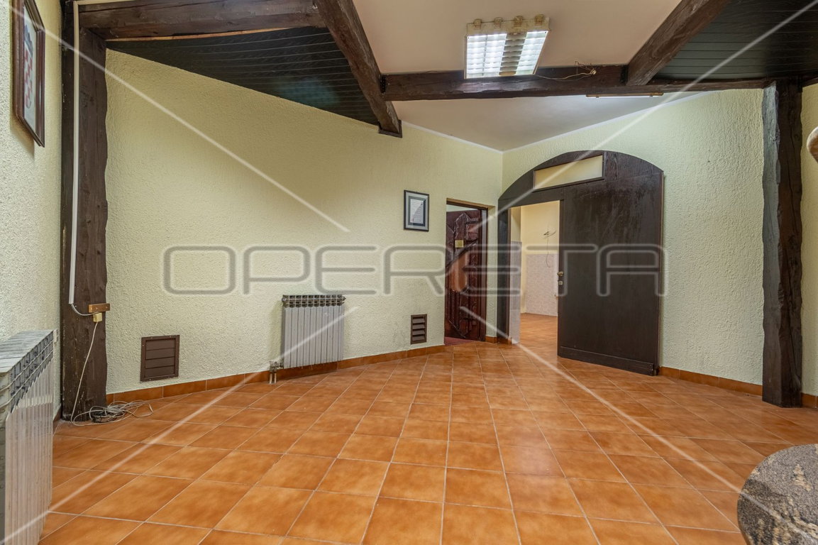 OPERETA 452680