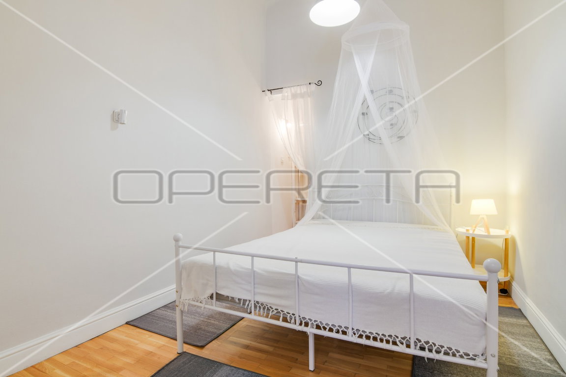 OPERETA 457475