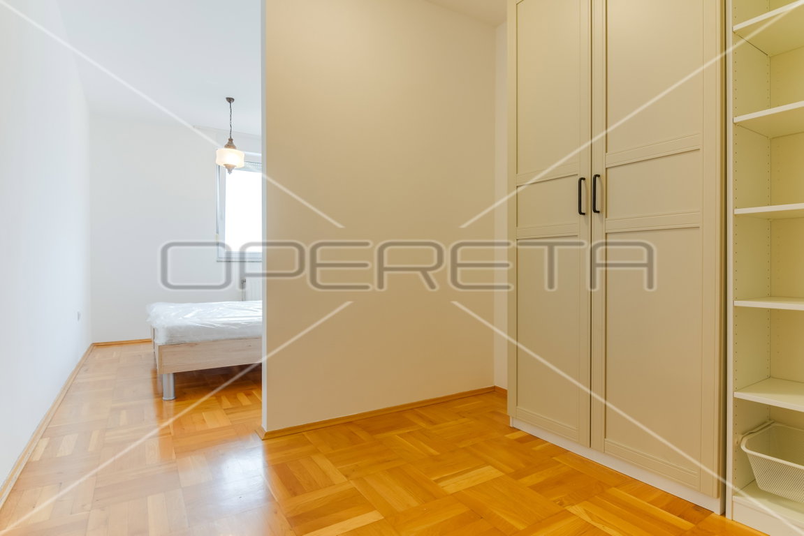 OPERETA 465384