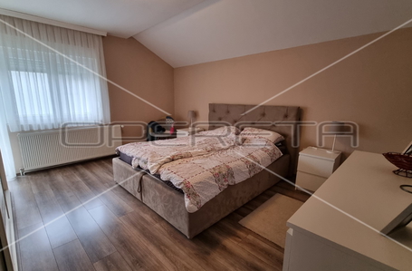 opereta_carousel_photo_4