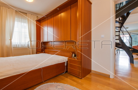 opereta_carousel_photo_8