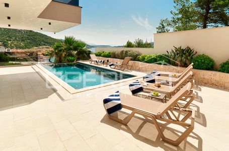 opereta_carousel_photo_3