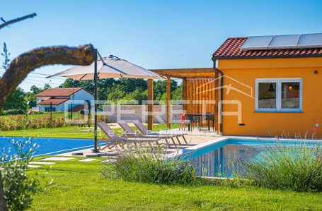 opereta_carousel_photo_3