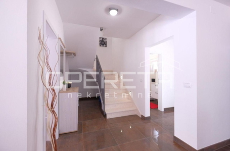 opereta_carousel_photo_8