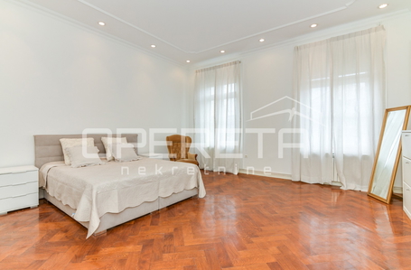 opereta_carousel_photo_8