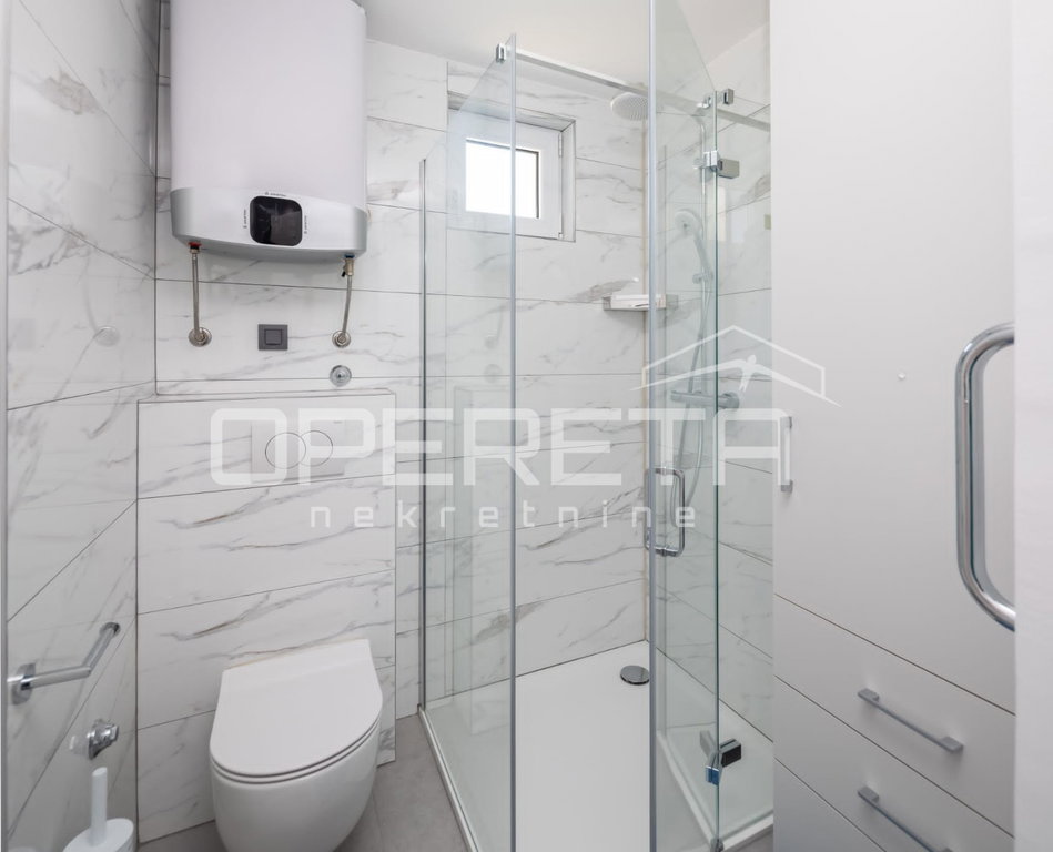 OPERETA 492674
