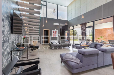 opereta_carousel_photo_5