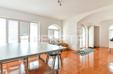 opereta_carousel_photo_5