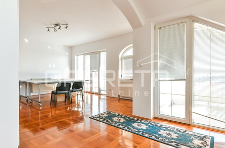 opereta_carousel_photo_3