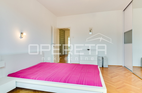 opereta_carousel_photo_8