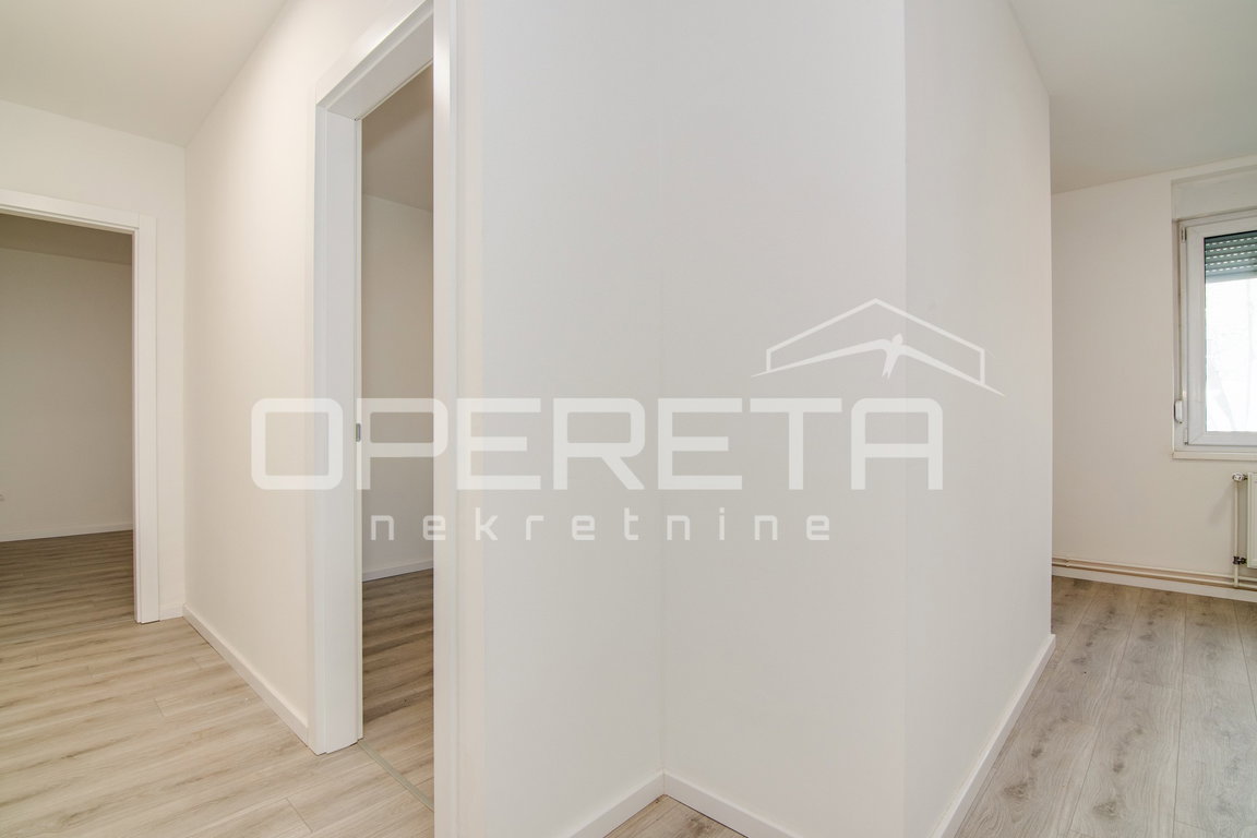 OPERETA 499395
