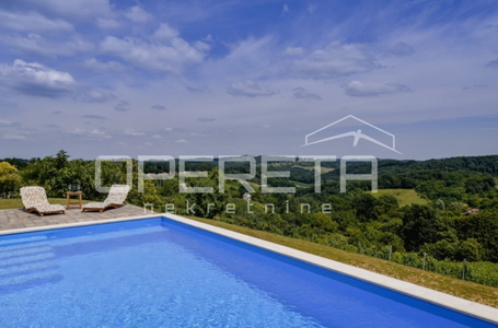 opereta_carousel_photo_3