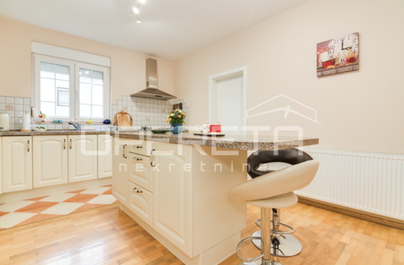 opereta_carousel_photo_7