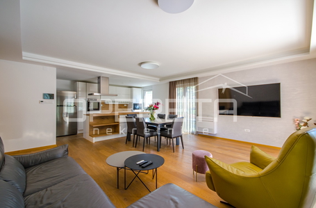 opereta_carousel_photo_8