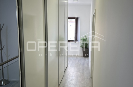 opereta_carousel_photo_8